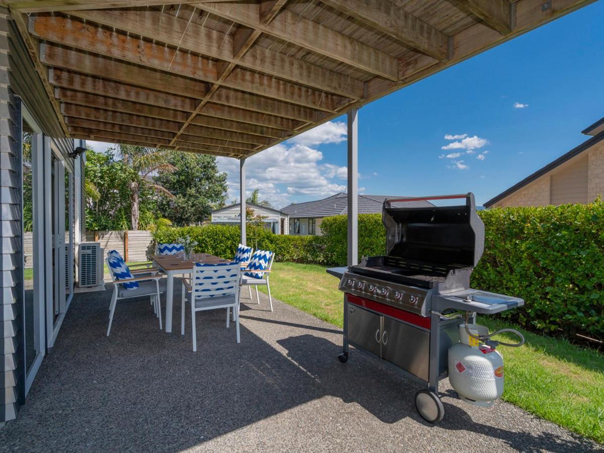 Aquila Waters - Whitianga Holiday Home Exterior photo